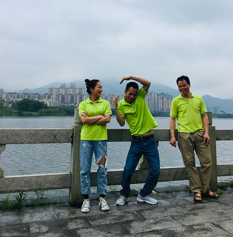 清泉湾极速漂流纯玩一天游——贝拉利人一个团队一条心